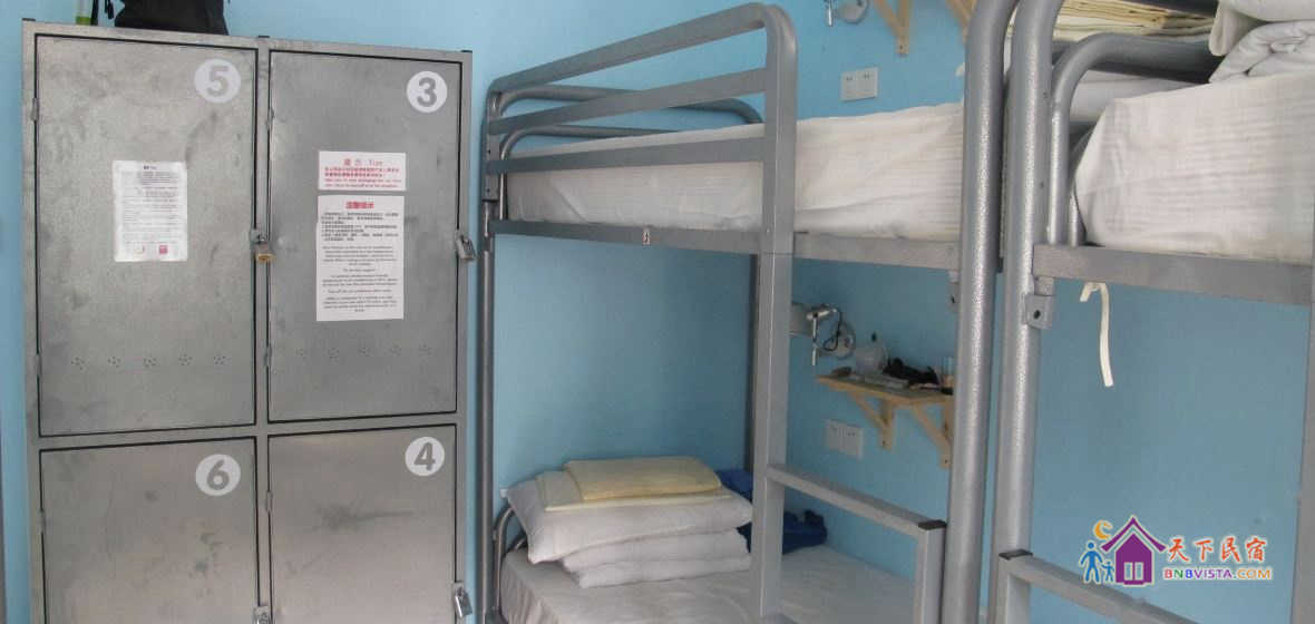 男生六人床位房