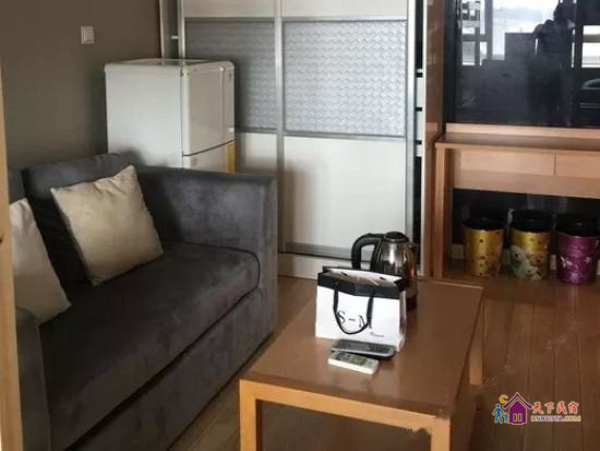 独卫精品女生6人间