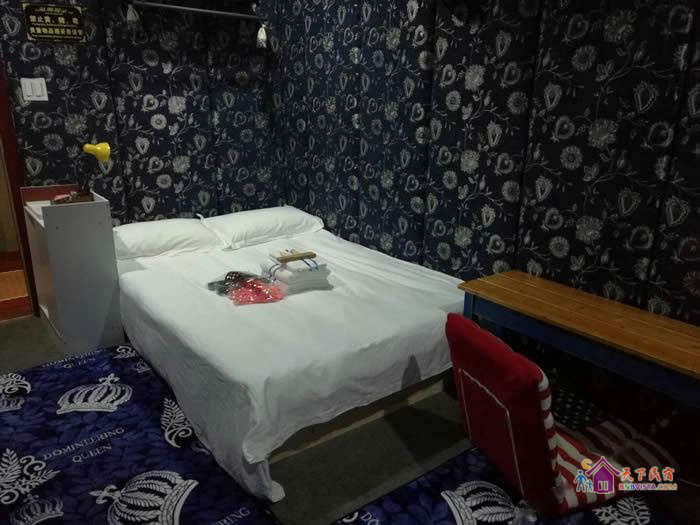 背包客大床房(公卫)