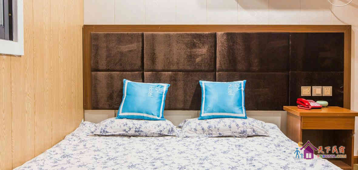 雅韵复式榻榻米大床房