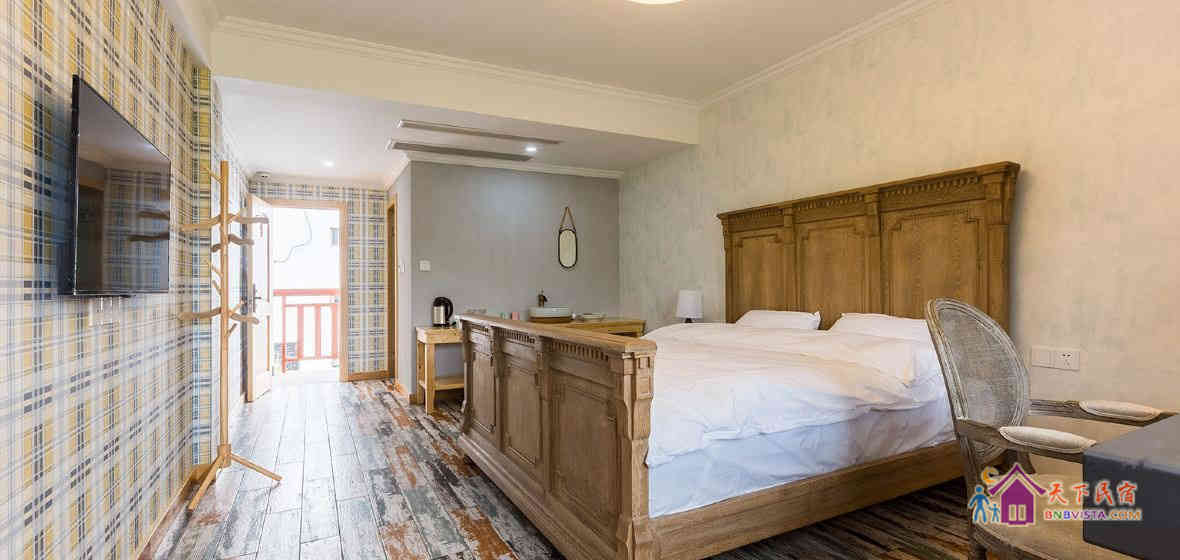 园景大床房