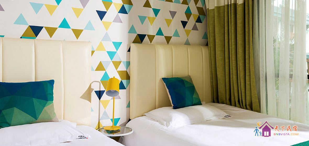 冰雪奇缘阳台标准间