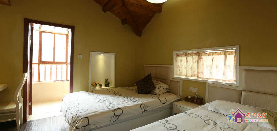 南屏晚钟露台301