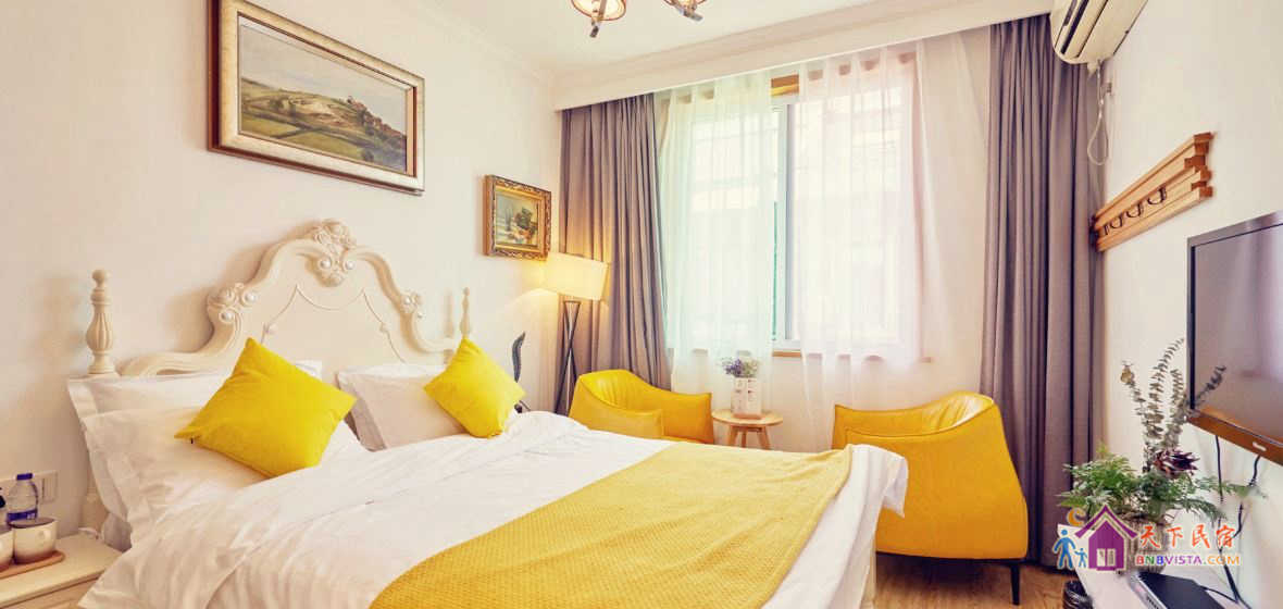 温情简欧大床房