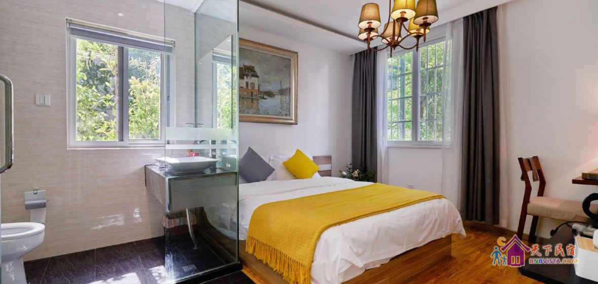 简爱温馨大床房