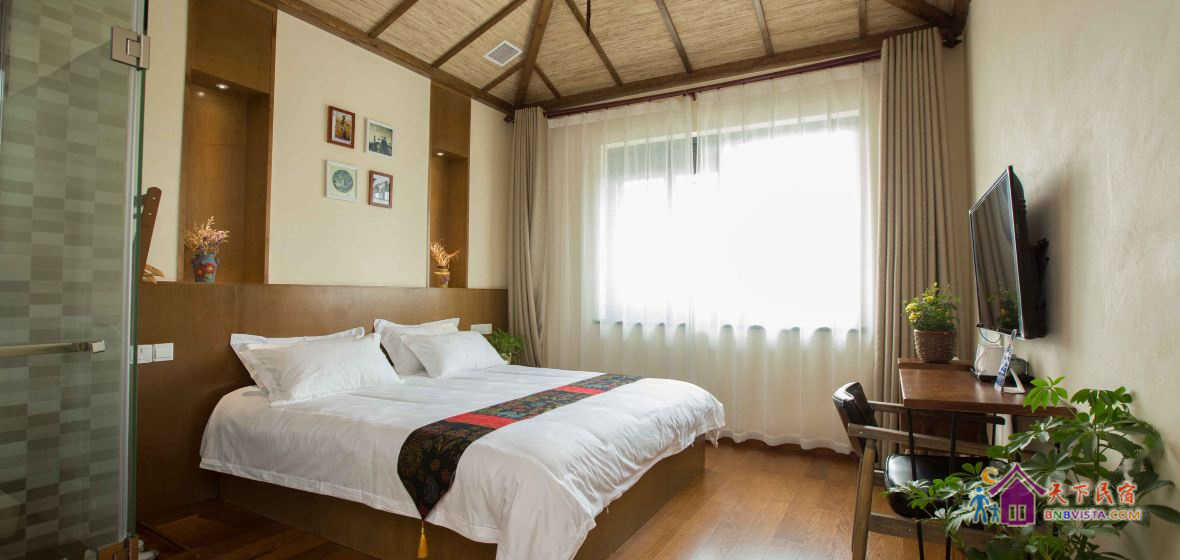 广济桥河景大床房