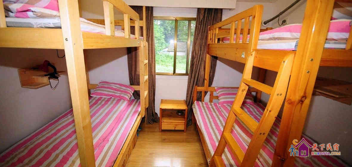 女生四人间(床位)(公卫)