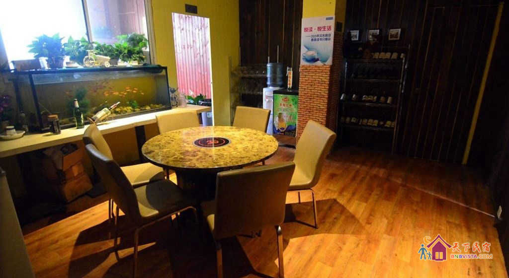 家庭三室一厅套房