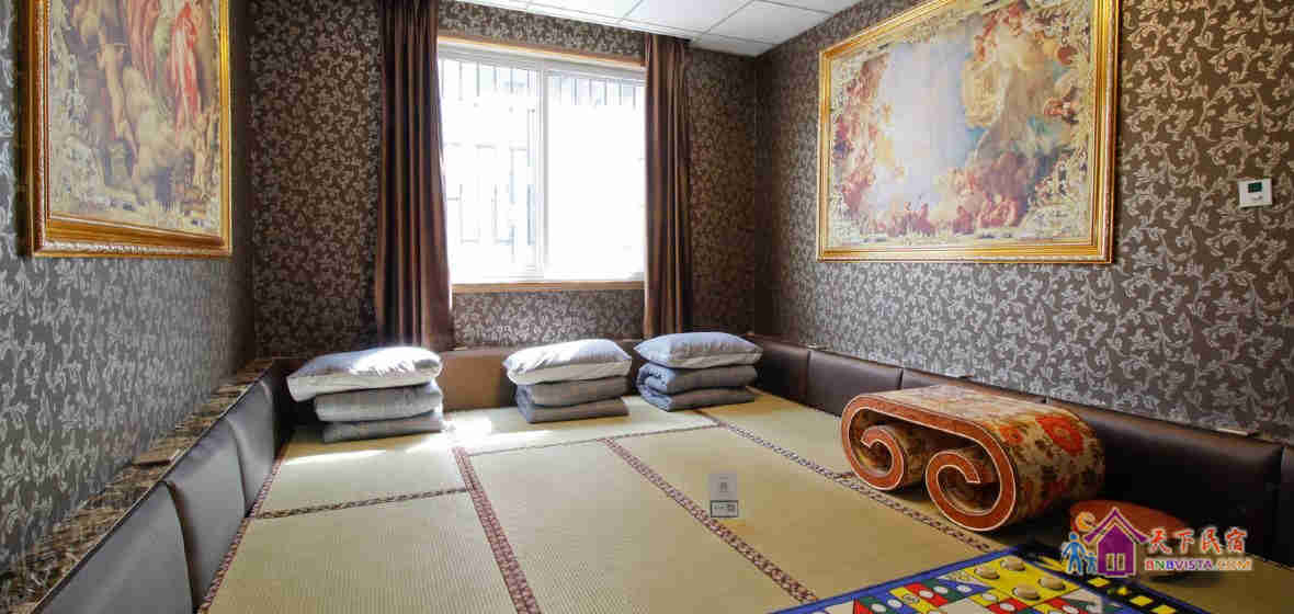 舒适三室二厅套房(无窗)