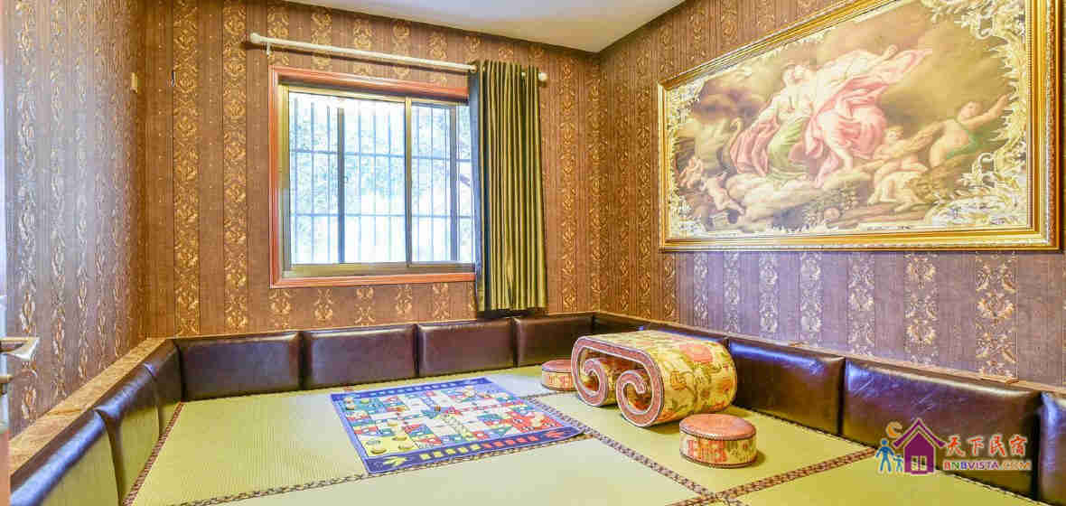 普通五室二厅套房(无窗)