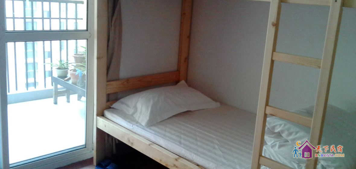 男女混住6人间(床位房)