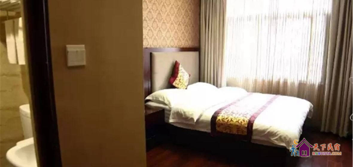 温馨大床房