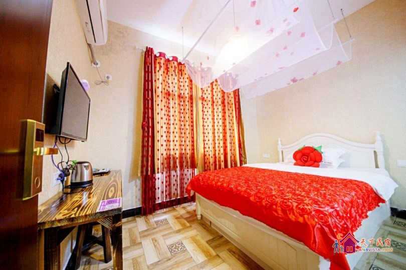 精品主题大床房