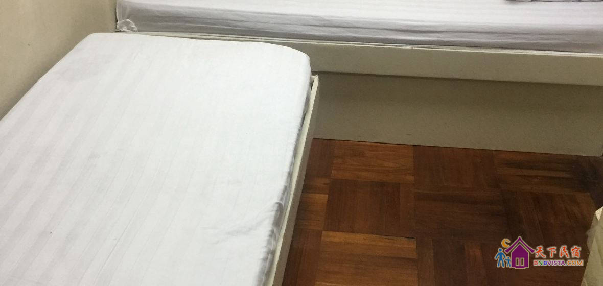 双床房