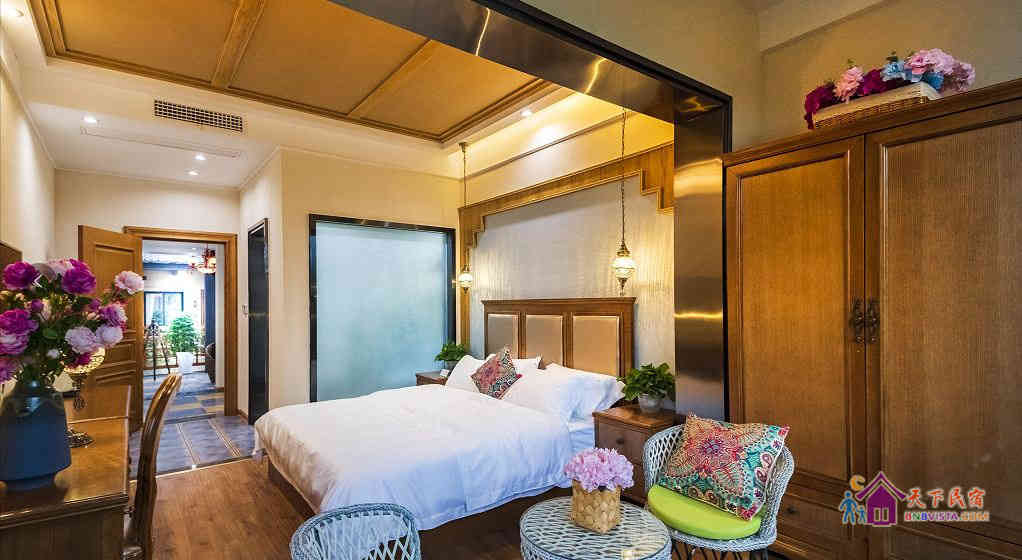 豪华江景大床房