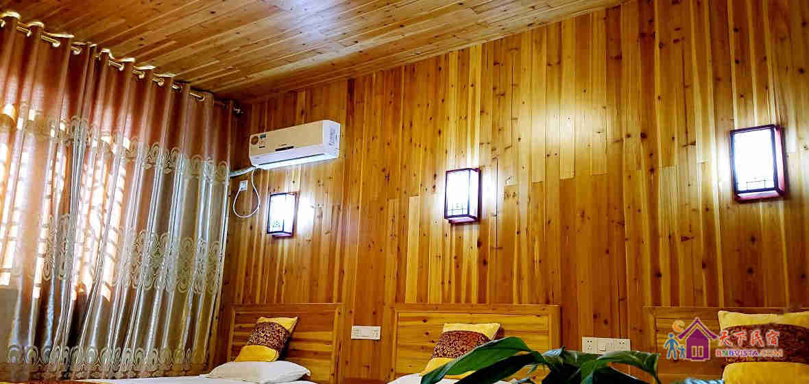 实木复古景观三人间