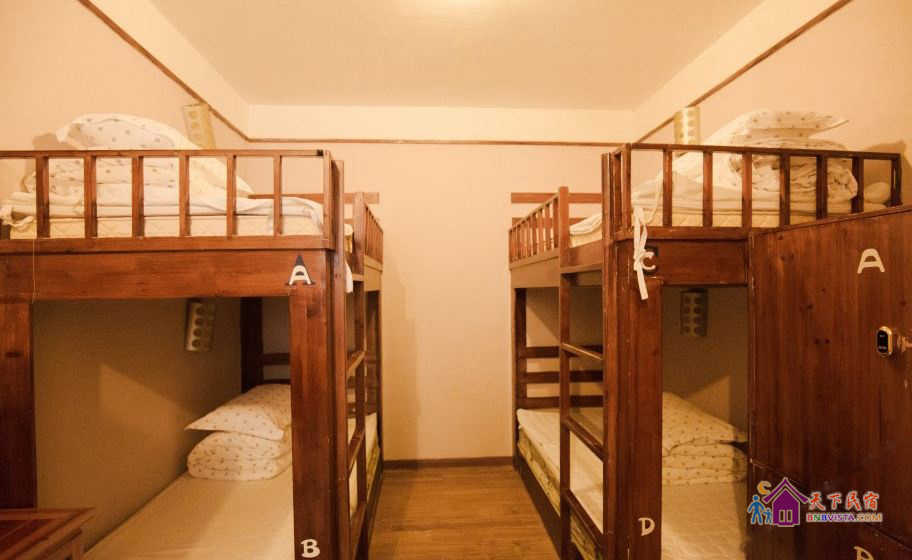 四人房(床位)