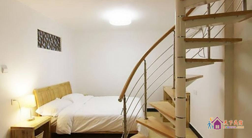 青年旅社复式房