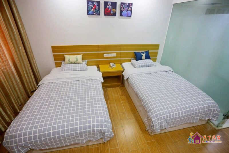 兰泉阳光标准间