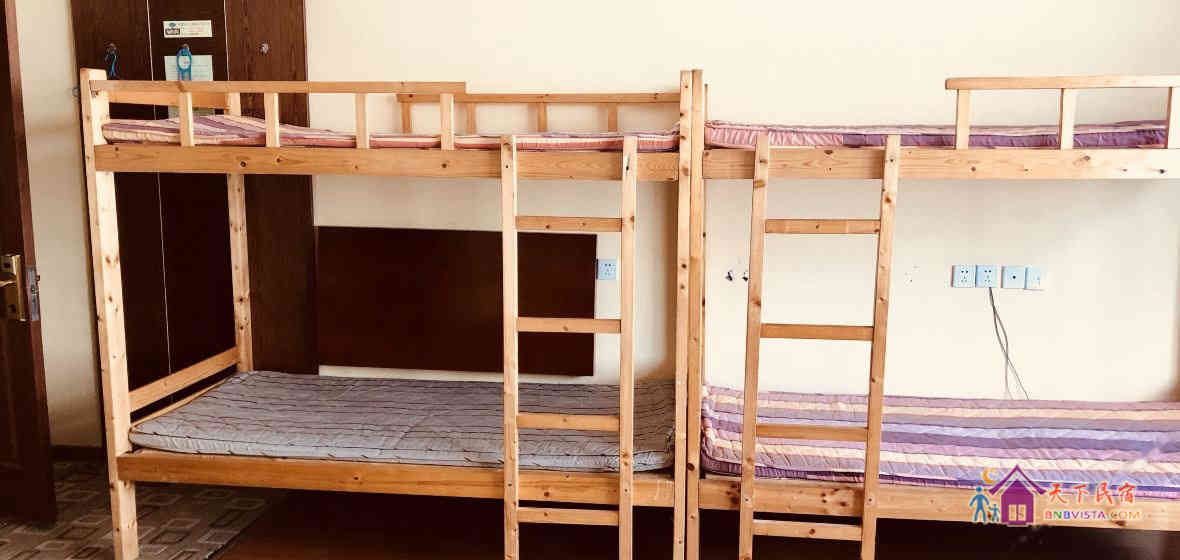 女生四人床位房