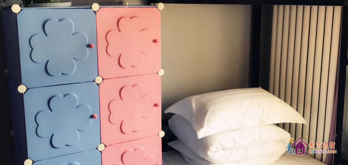 女生六人间(床位)