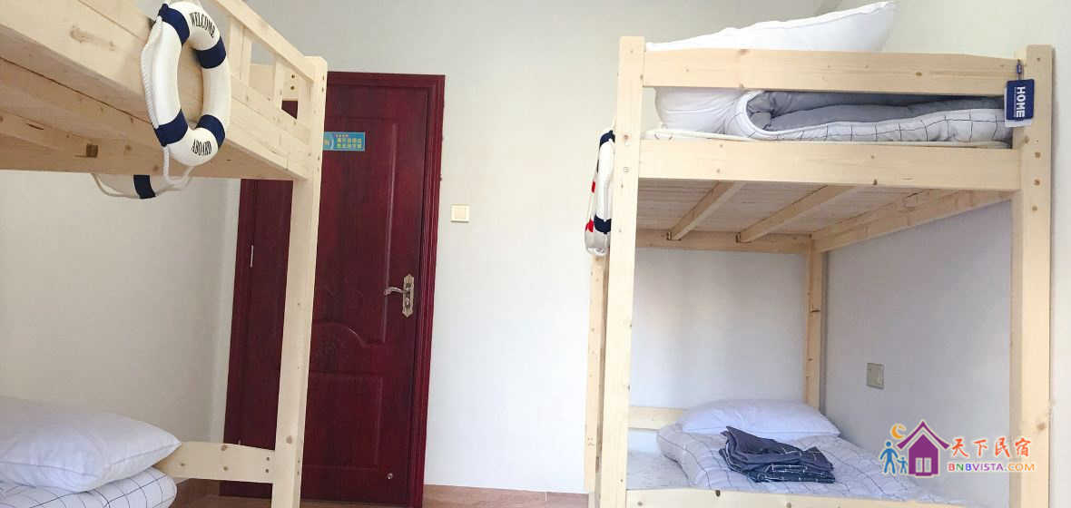 男生床位房(公共卫浴)