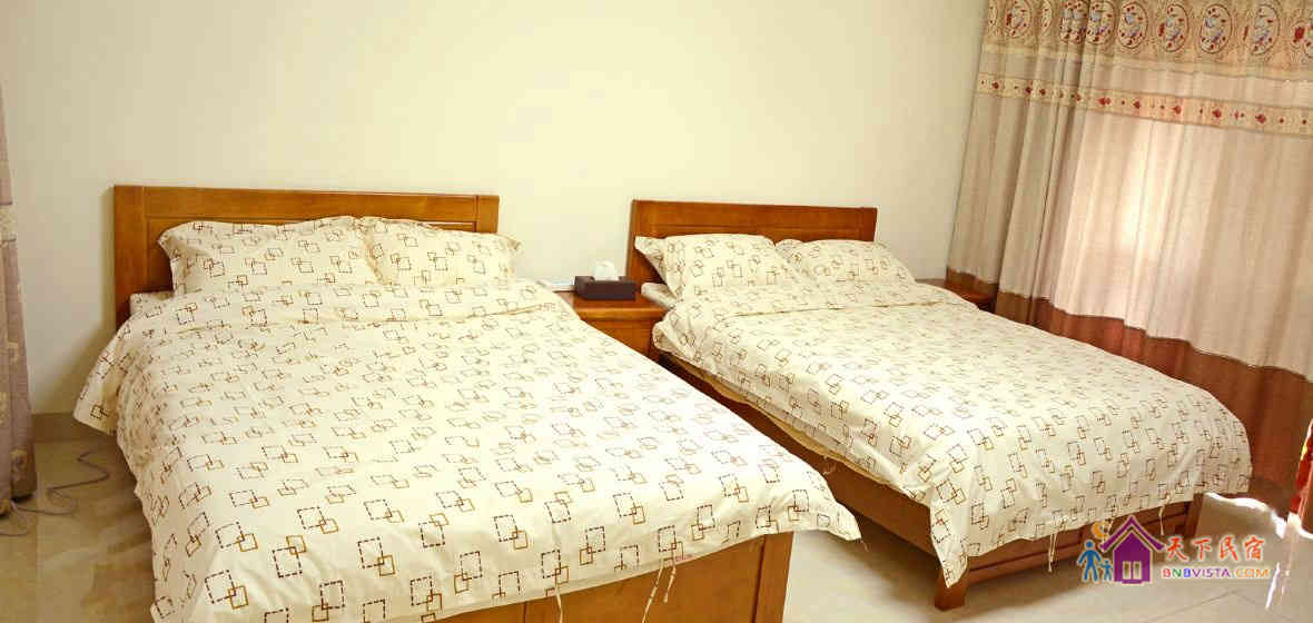 花语夏露四房豪华别墅