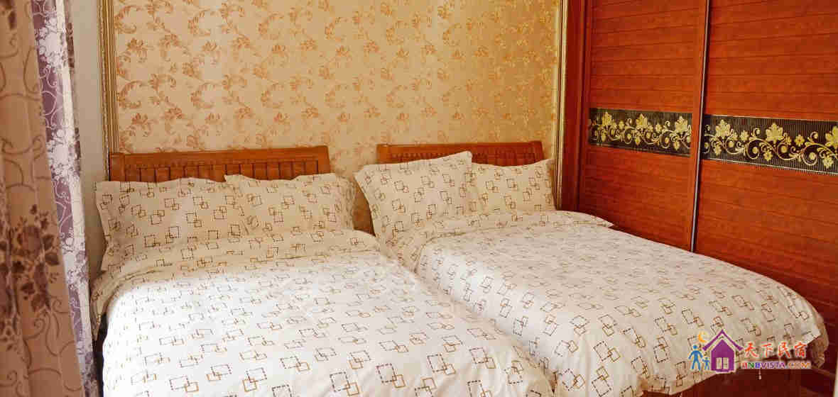 花语恋夏四房豪华别墅