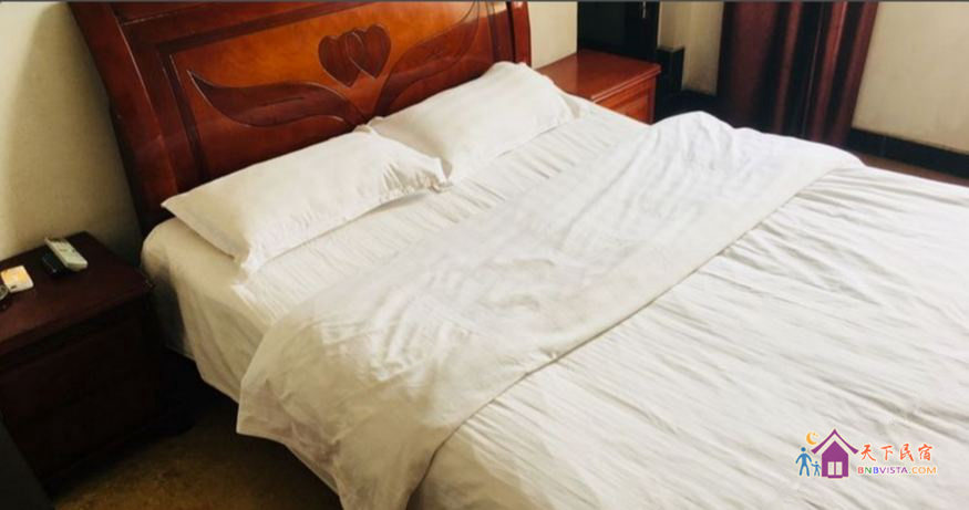 普通间(公共卫浴)