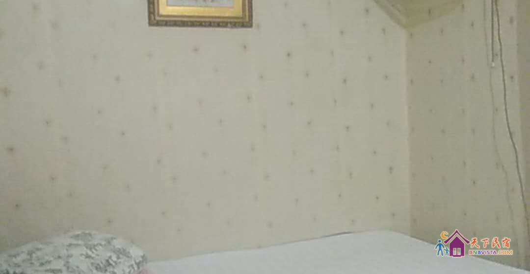 普通大床房(公共卫浴)