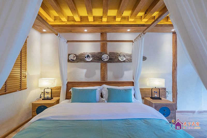 自在豪华大床房