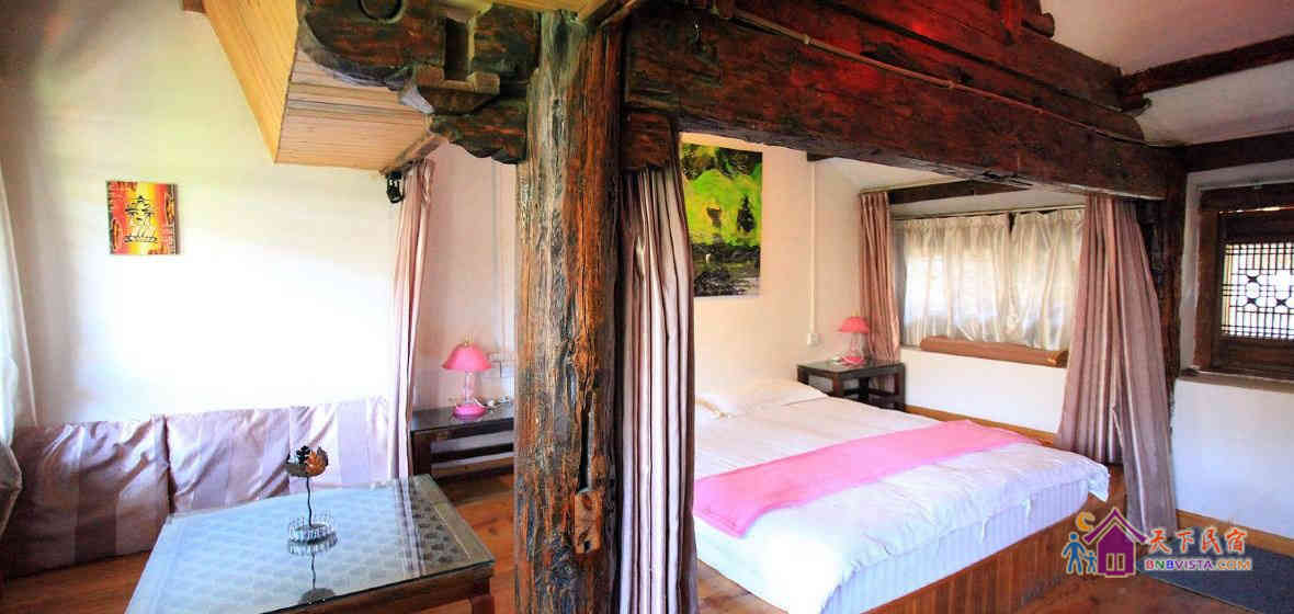 瓦猫庭院大床房