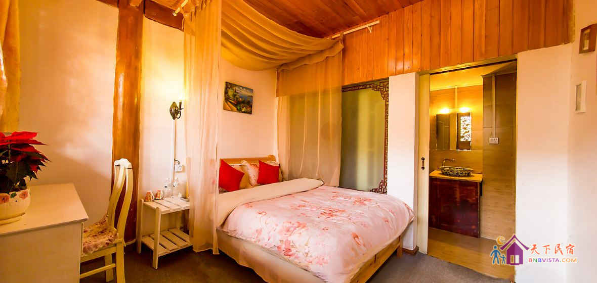 温馨壹字大床房