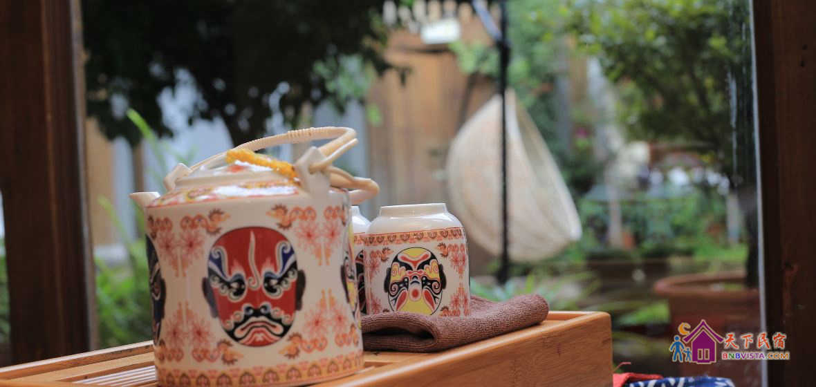 茶马舒适大床房