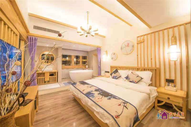 时光豪华蜜月大套房