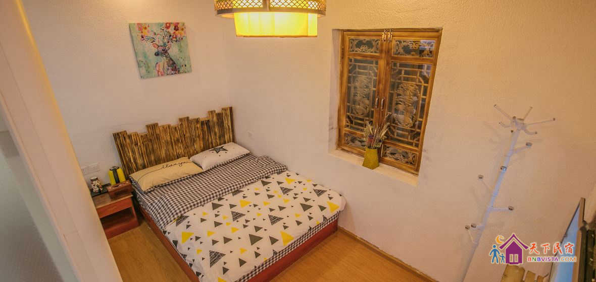 恋晚精品大床房