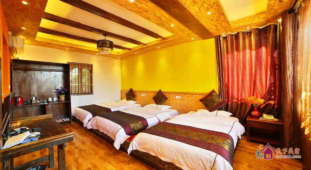 花语温馨舒适三人间