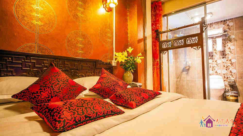 阳光蜜月大床房