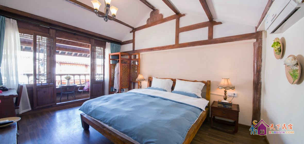 唯美阳台蜜月房