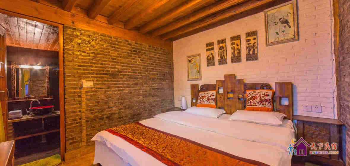 樱花苑精品大床房