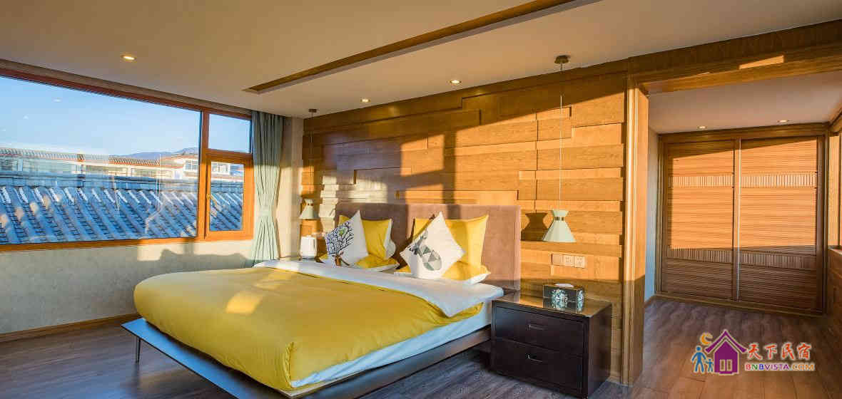 360°雪山观景房