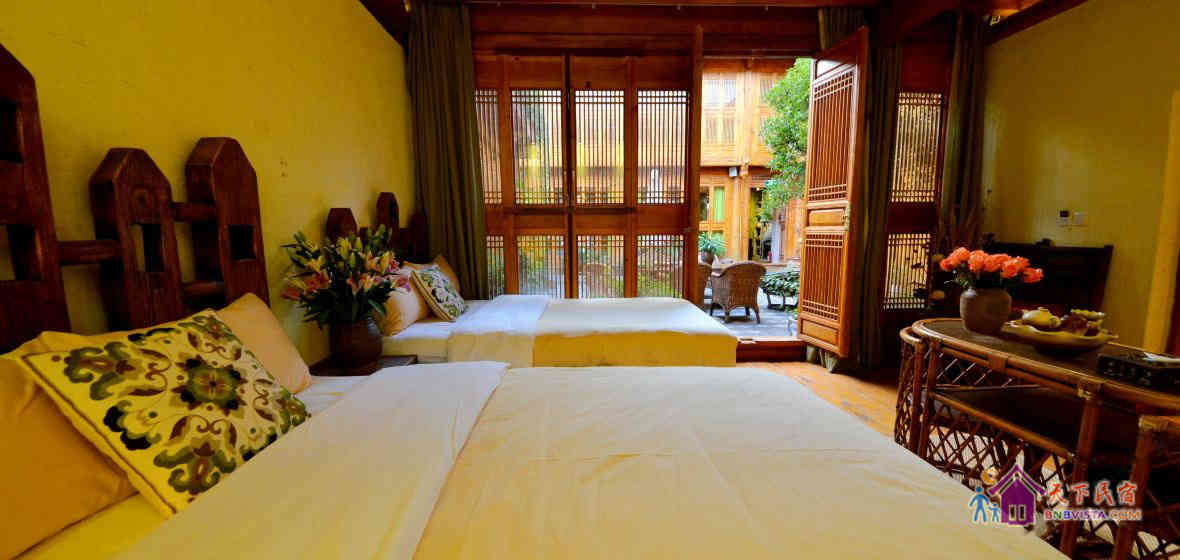 蓝月水温馨家庭房