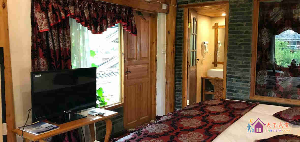 雪山观景大床间