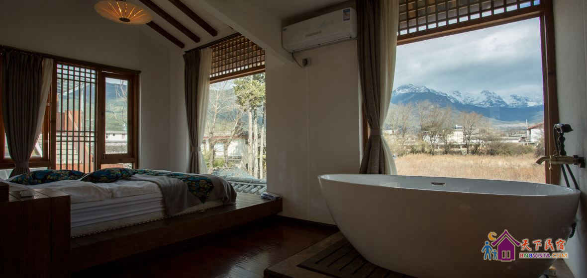 观雪山大床房