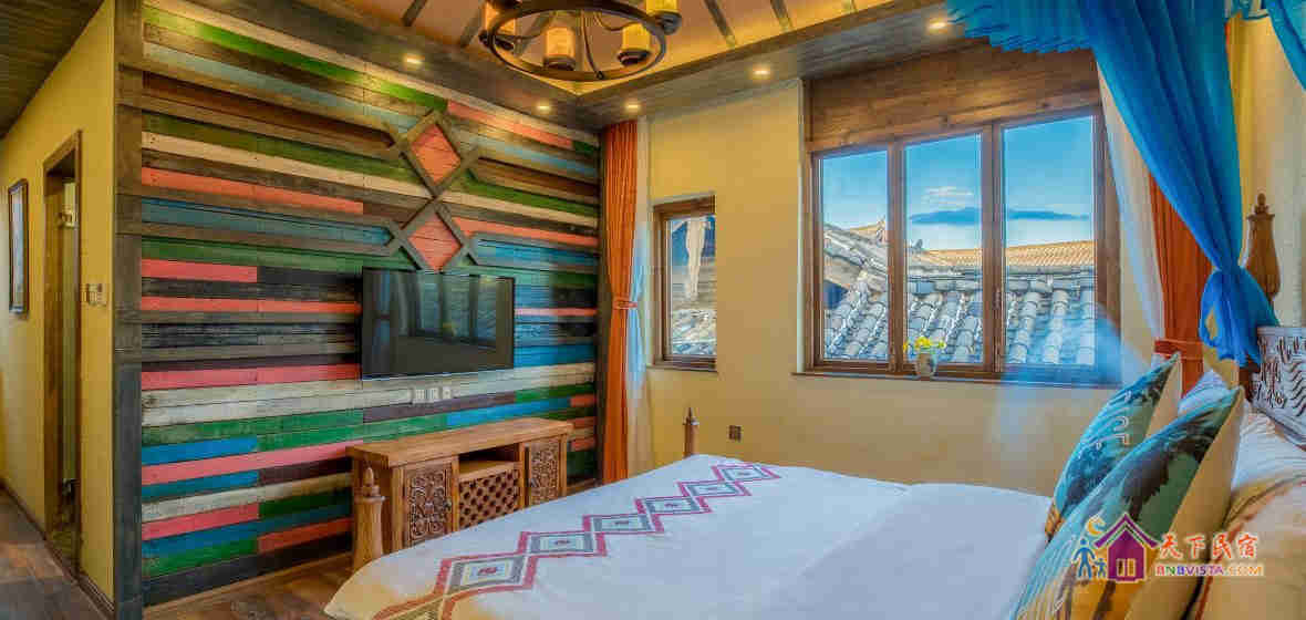 园景阳光大床房