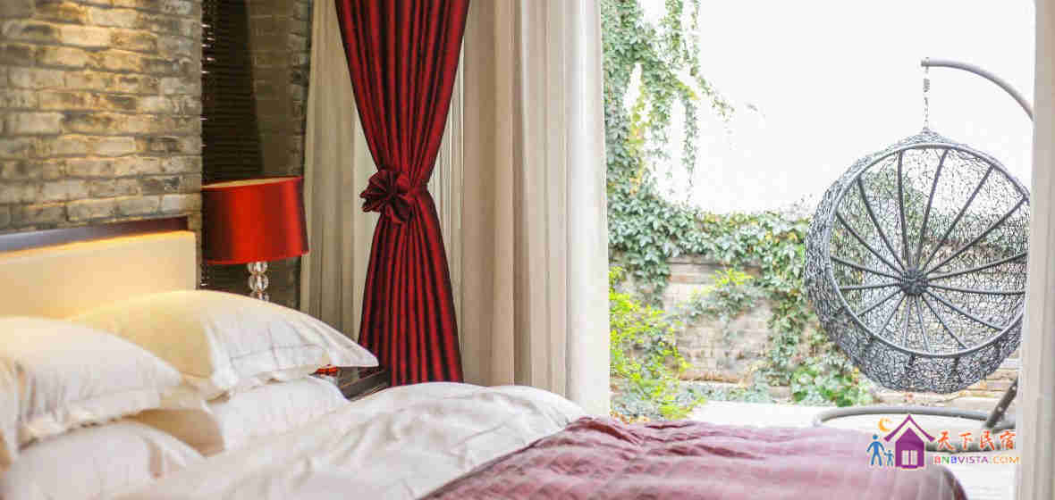 极致民居大床房