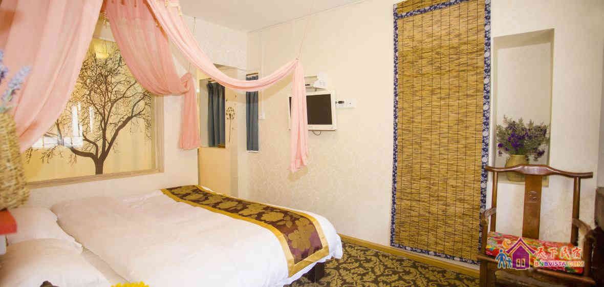 浪漫满屋蜜月房