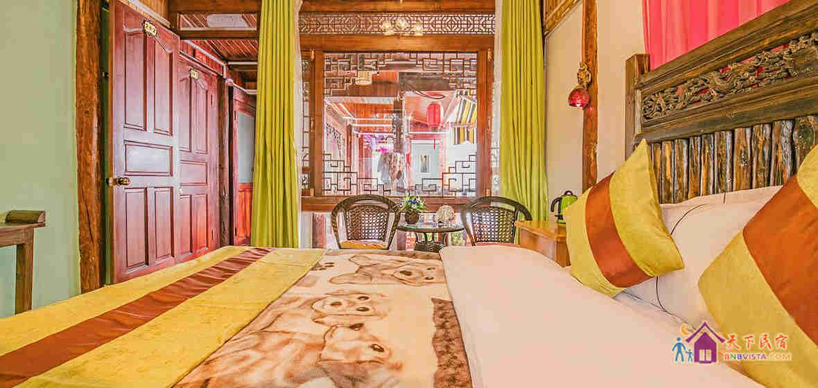 纳西风格大床房