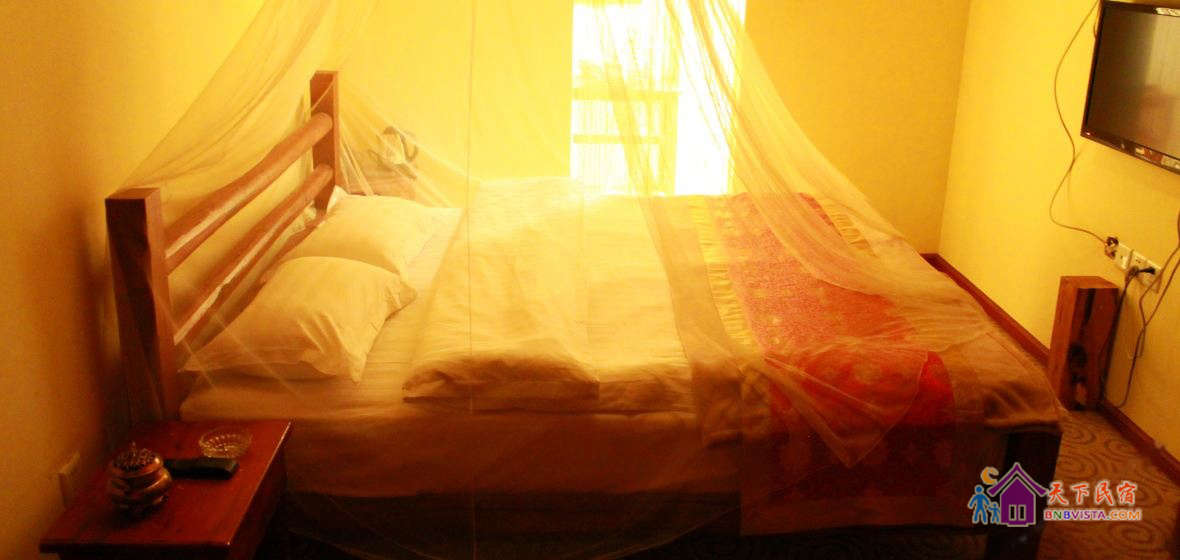 梅里雪山—商务大床房