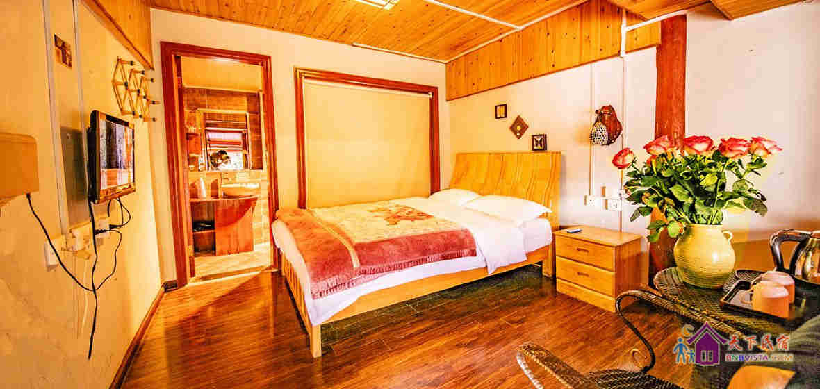 夜来香二楼大床房